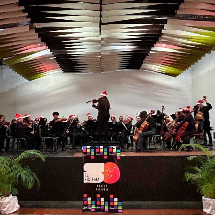 not700_concierto-accion-de-gracias